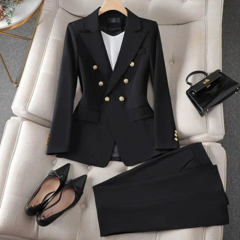 Tailleur Pantalon Ajusté en Stretch Élégant et Féminin